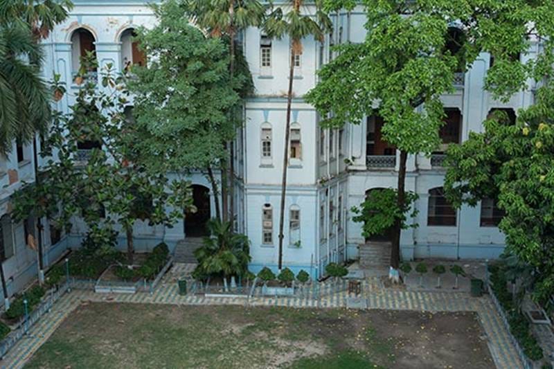 Indian Universities, top 10 Indian Universities, Indian Institute of Science, Indian Institute of Technology, IIT Bombay, IIT Delhi, Jadavpur University, Aligarh Muslim University, Birla Institute of Technology and Science, University of Calcutta, University of Delhi, Savitribai Phule Pune University, Sri Venkateswara University, Tezpur University, university news