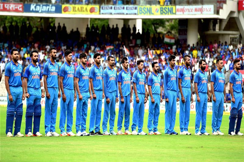 India – Virat Kohli (c), Ajinkya Rahane, Rohit Sharma, Manish Pandey, Kedar Jadhav, MS Dhoni (wk), Hardik Pandya, Bhuvneshwar Kumar, Kuldeep Yadav, Yuzvendra Chahal, Jasprit Bumrah, KL Rahul, Ravindra Jadeja, Umesh Yadav and Mohammed Shami. (PTI)