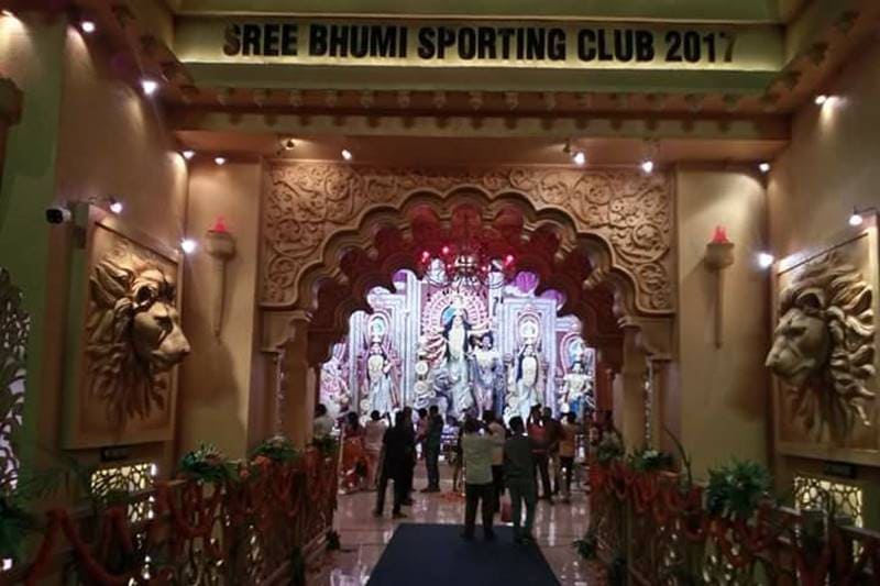 Durga Puja 2017, durga puja, kolkata durga puja, Kolkata, SreeBhumi Sporting Club Durga Pujo, Durga idol, SreeBhumi Sporting Club Durga Pujo pandal, bahubali themed durga puja, bahubali, mahishmati, durga puja festival, durga puja celebrations, durga pujo pics, durga puja pics, kolkata pics