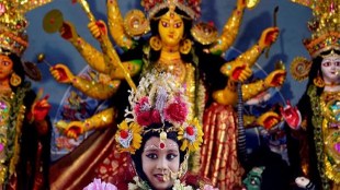 Durga Puja celebrations 2017 pictures, Durga Puja celebrations 2017 pics, Durga Puja celebrations 2017 news in pics, Delhi durga puja, Kolkata durga puja, Northeast, CR Park Kalibari, Delhi, D Block at CR Park, Navapalli Puja Samiti (NPS) at CR Park