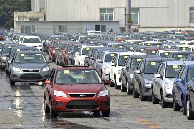 Auto launches, Auto launches in india, two-wheeler segment, auto manufacturers, Hero MotoCorp, TVS, scooters launches, automobile premium segment, Continental GT, Maruti’s Celerio, Baleno, Vitara Brezza and Ciaz, Hyundai’s Xcent and Creta, Renault’s Kwid, Mahindra’s market, Mahindra’s market share