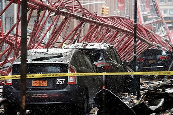 Cranes, Irma, Hurricane Irma, giant cranes in Miami, cranes in Miami, Florida city, storm in Florida city, disaster of Hurricane Irma Cranes, Irma, Hurricane Irma, giant cranes in Miami, cranes in Miami, Florida city, storm in Florida city, disaster of Hurricane Irma