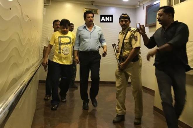 Tamil Nadu, Tamil Nadu crisis, AIADMK, aiadmk crisis, AIADMK MLAs, Madras High Court, P Dhanapal, Tamil Nadu Assembly, TTV Dhinakaran, Constitution, C Vidyasagar Rao, Rajnath Singh, tamil nadu politics, news Tamil Nadu, Tamil Nadu crisis, AIADMK, aiadmk crisis, AIADMK MLAs, Madras High Court, P Dhanapal, Tamil Nadu Assembly, TTV Dhinakaran, Constitution, C Vidyasagar Rao, Rajnath Singh, tamil nadu politics, news