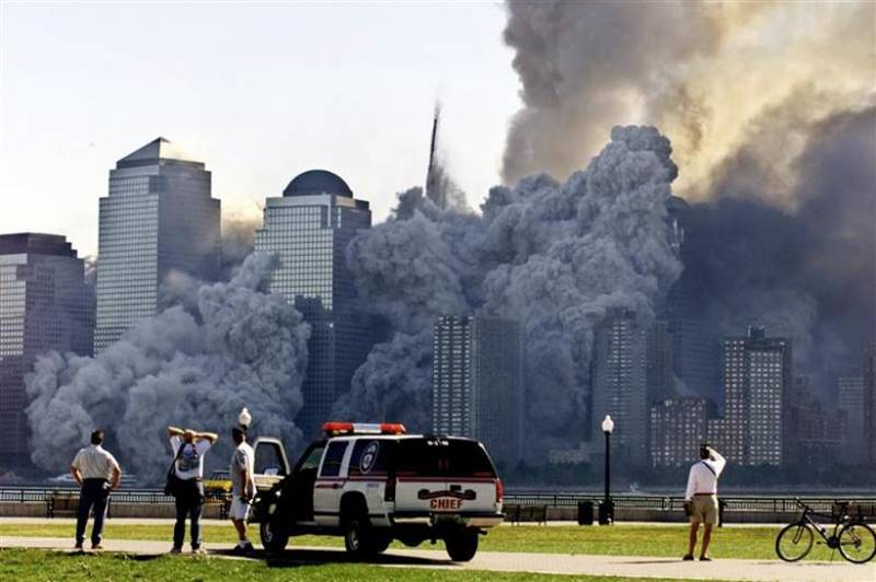 World Trade Center, World Trade Center attack, September 11 attack, Twin Towers attack, pentagon attack, 9/11, 9/11 pictures, World Trade Center attack pictures, powerful post attack pictures, United States, hijacked airplane, New York City, Pentagon building, north tower, south tower, September 11 2001, 9 11 attack, 9/11 attack, world news