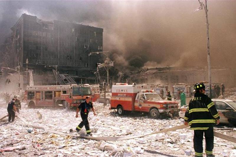 World Trade Center, World Trade Center attack, September 11 attack, Twin Towers attack, pentagon attack, 9/11, 9/11 pictures, World Trade Center attack pictures, powerful post attack pictures, United States, hijacked airplane, New York City, Pentagon building, north tower, south tower, September 11 2001, 9 11 attack, 9/11 attack, world news