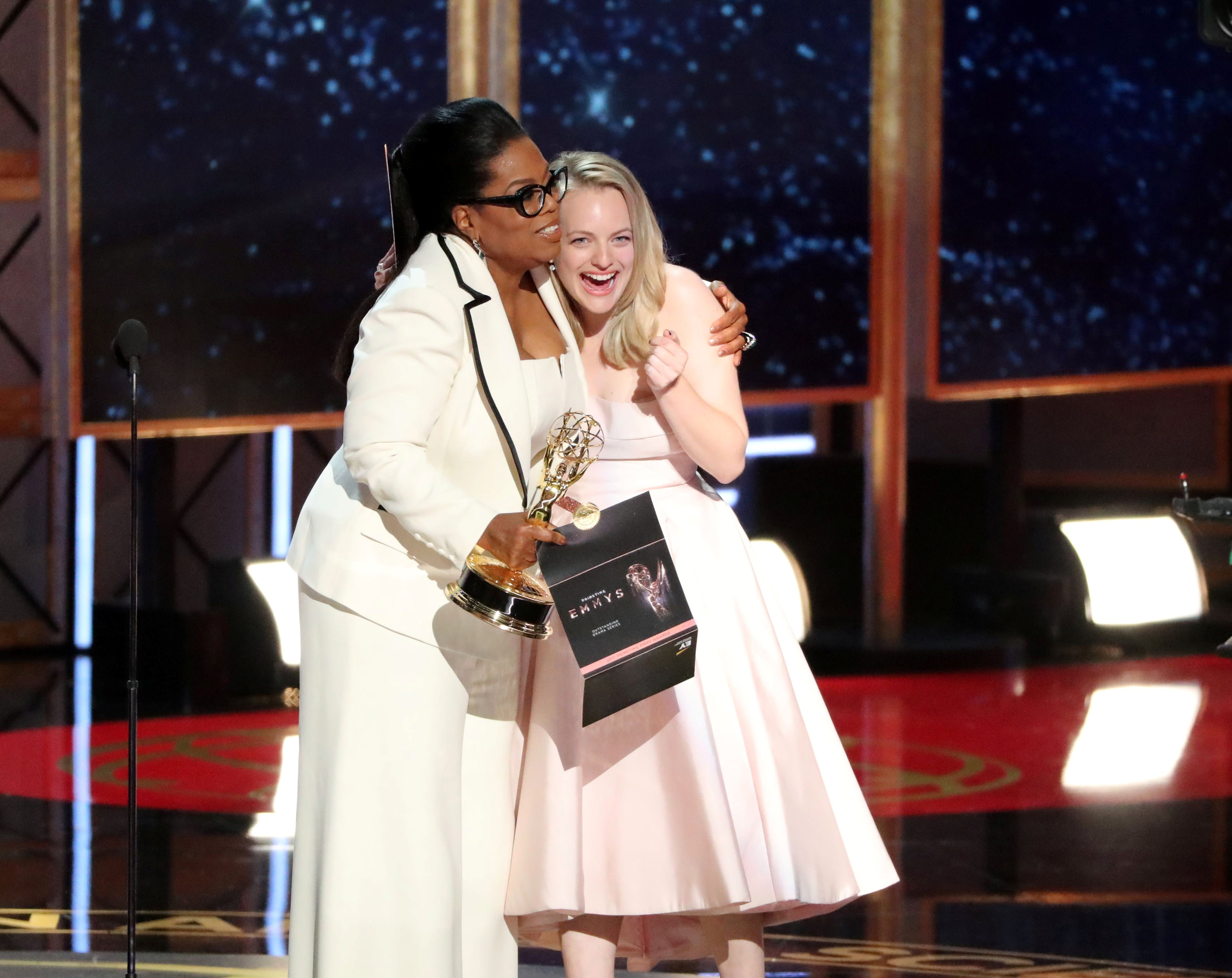 Emmy Awards, Emmy Awards 2017, emmys, Priyanka Chopra, Los Angeles, Anthony Anderson, Reese Witherspoon, Nicole Kidman, Adam Scott, Viola Davis, Jane Fonda, Lily Tomlin, Seth Meyers, Dolly Parton, Stephen Colbert, Sean Spicer, Elisabeth Moss, The Handmaid's Tal, Sterling K. Brown, This Is Us, Julia Louis-Dreyfus, VEEP, Donald Glover, Atlanta, Alec Baldwin, Saturday Night Live, Big Little Lies, entertainment news