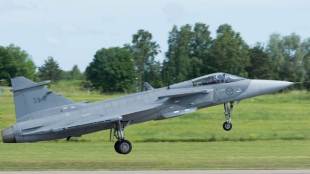 saab gripen, saab gripen e, gripen e specifications, gripen e cost, saab gripen 5th generation, saab gripen India, saab adani, gripen vs f16, griven vs f16 block 70, saab gripen iaf, strategic partnership model