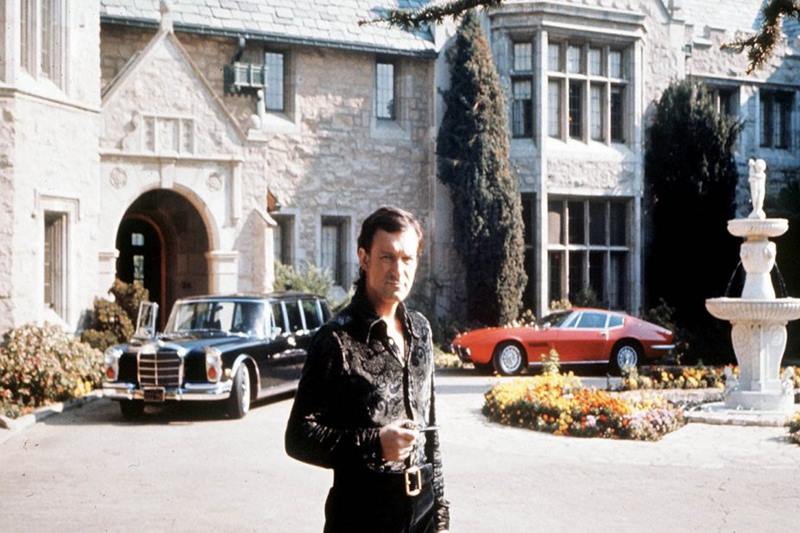 Hugh Hefner, the founder of Playboy enterprises died of natural causes at the age of 91. But in last six decades the Playboy owner made some good fortune with the magazine that he had founded in 1953 with just $600. Apart from the famous Playboy Mansion in Beverly Hills, Hugh was also passionate about cars and in his lifetime has owned several Porsches, Lamborghinis, Cadillacs and many Classic cars.