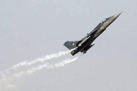 Indian Air Force, English Electric Canberra plane, first generation jet bombers, jet bombers, Goa liberation, Kargil conflict, Pakistan, United Nations Multinational Force