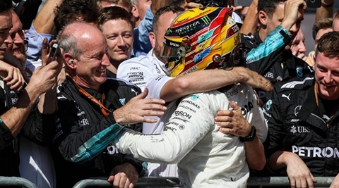 Italian Grand Prix 2017: Lewis Hamilton and Mercedes finish more than half a minute ahead of Ferrari on their home turf!