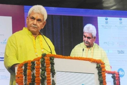 manoj sinha, manoj sinha on telecom companies stress, telecom companies assets, manoj sinha in mobile congress