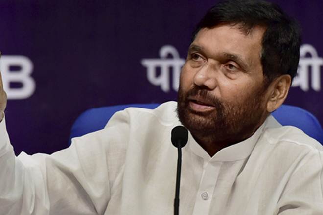 ram vilas paswan, consumer affairs minister, jaypee infratech, jaypee homebuyers, homebuyers issue, jaypee homebuyer case, india news