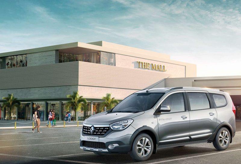 Renault Lodgy: Renault Lodgy is probably the most distinct looking MPV on sale in India today and may that is the reason it did not click with the Indian buyers. The vehicle’s design is too modern and may be the boxy structure was the reason on why the sales didn’t pick up. Renault launched the Lodgy Stepaway edition last festive season and it is the most under rated vehicle in the segment. It is generous on space with a good driving stance. It is powered by the same tried and trusted engine derived from Renault Duster. The engine sheds out the right powered required for a 7-seater vehicle and even for the driver the vehicle gives a comfortable drive.
