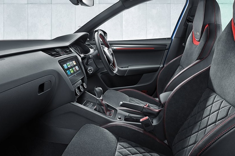 On the inside the Skoda Octavia RS gets some proper RS themed interiors with sportier looking seats all wrapped in black Alcantara leather, with sporty red stitching to boot. The best part is you still get the best parts of the standard Octavia practicality and safety. And this means you get 8-airbags, you get climate control and you get iBuzz which is Skoda’s driver weariness application that alerts the driver when he is getting weary and needs to take a break.