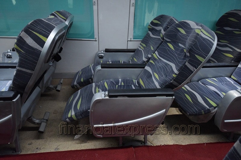 Anubhuti coach, anubhuti express, anubhuti luxury coach, shatabdi trains