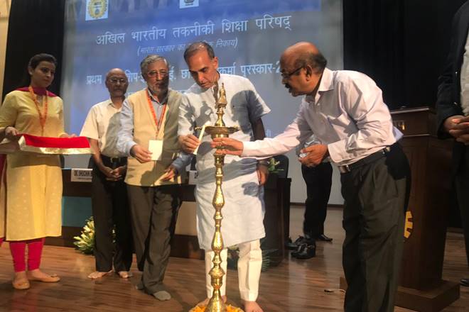 Chhatra Vishwakarma, Chhatra Vishwakarma awards, AICTE, ECI, All India Council for Technical Education, Engineering Council of India, Ministry of Human Resource Development, Dr Satya Pal Singh, Computer Science, Electrical engineering, Civil Engineering, Mechanical Engineering, Computer Science, Electronics, BioTechnology, education news