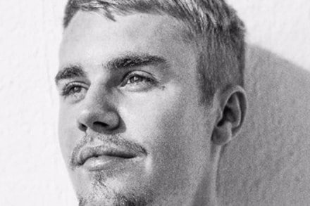 Justin Bieber, Katy perry, Taylor Swift, Rihanna, Lady Gaga, most followed person on twitter, most followers on twitter, justin bieber songs, justin bieber age, justin bieber twitter