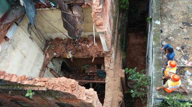 kolkata building collpase, kolkata building, Burrabazar buiding collapse, burrabazar, Burrabazar buiding, building collapse in Burrabazar, west bengal building collapse,