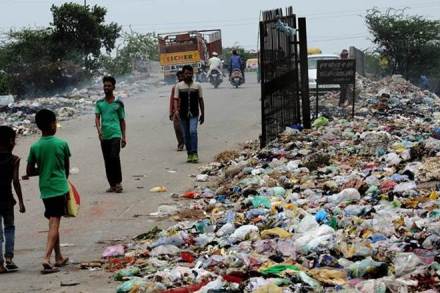 india dirty city, Indian cities, cities in india, india city, Swachh Bharat Abhiyaan, Narendra Modi, garbage in cities
