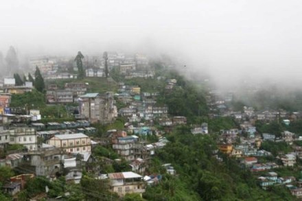darjeeling, darjeeling unrest, darjeeling hotels, tourism darjeeling, darjeeling tourism, tourism minister darjeeling