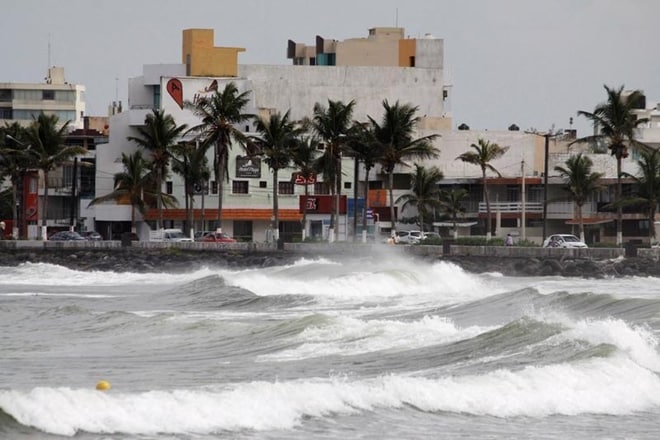 Hurricane, Hurricane Katia, Hurricane in Mexico, Mexican Gulf coast, Tecolutla, Veracruz, National Hurricane Center