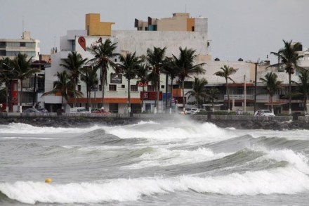 Hurricane, Hurricane Katia, Hurricane in Mexico, Mexican Gulf coast, Tecolutla, Veracruz, National Hurricane Center