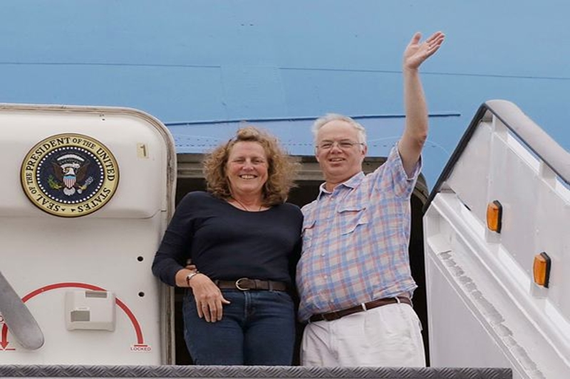 US President's Boeing 747, US President's Boeing 747 news, US President's Boeing 747 US first family have a chance to recreate that shot, Boeing 747, US President Boeing 747 Air Force One replica