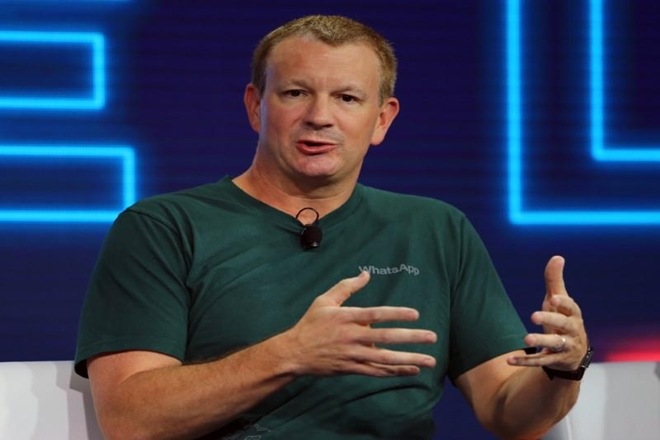 Brian Acton, Whatsapp, Messaging service, Facebook