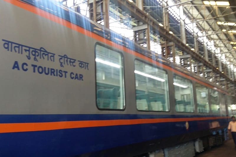 vistadome train india, glass ceiling coach