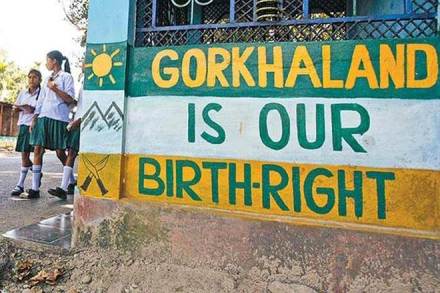 Gorkhaland, Gorkhaland State, Gorkhaland Protest, Gorkhaland Protest, Darjelling, Siliguri, Doklam Issue, Gorkha Janmukti Morcha, Bimal Gurung, TMC, BJP, West Bengal, Mamata Banerjee