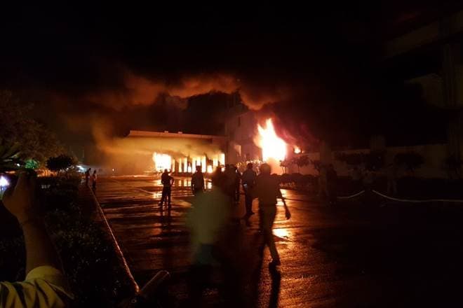 haldiram, haldiram fire, haldiram factory fire, fire in haldiram factory, haldiram products, haldiram noida factory, haldiram noida factory fire, fire in noida factory, 15 hour fire