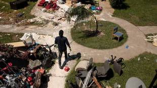 Hurricane Harvey, Hurricane Harvey disaster, us on Hurricane Harvey diaster, houston disaster recovery centre, us disaster recovery centre in houston, fema, us fema