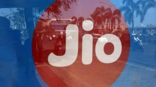 Reliance Jio, Airtel Bharti
