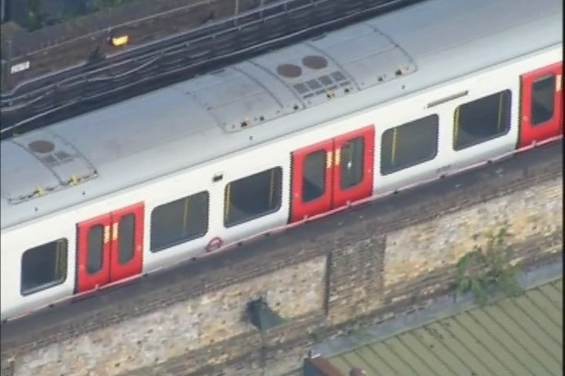 london, london metro, london metro blast, london train, london underground train, london underground train blast, london attack, london terror attack, london ambulance, london attavk news, london metro attack news, london metro attack photos