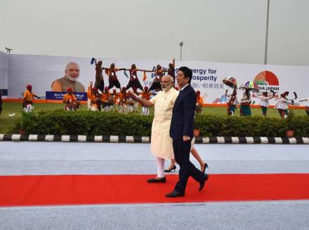 Modi-Abe bullet train, modi abe meet, modi bullet train, shinzo abe, Japanese PM, DoCoMo, docomo notice shinzo abe Modi-Abe bullet train, modi abe meet, modi bullet train, shinzo abe, Japanese PM, DoCoMo, docomo notice shinzo abe