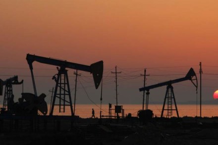 oil, oil market, oil news, oil latest news, hurricane harvey, harvey, harvey floods, floods in texas, oil prices