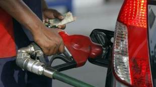 retail sale price of petrol, diesel price, VAT, freight on board, Planning Commission, Arab Gulf market, Euro IV-compliant diesel, Petroleum Planning and Analysis Cell data