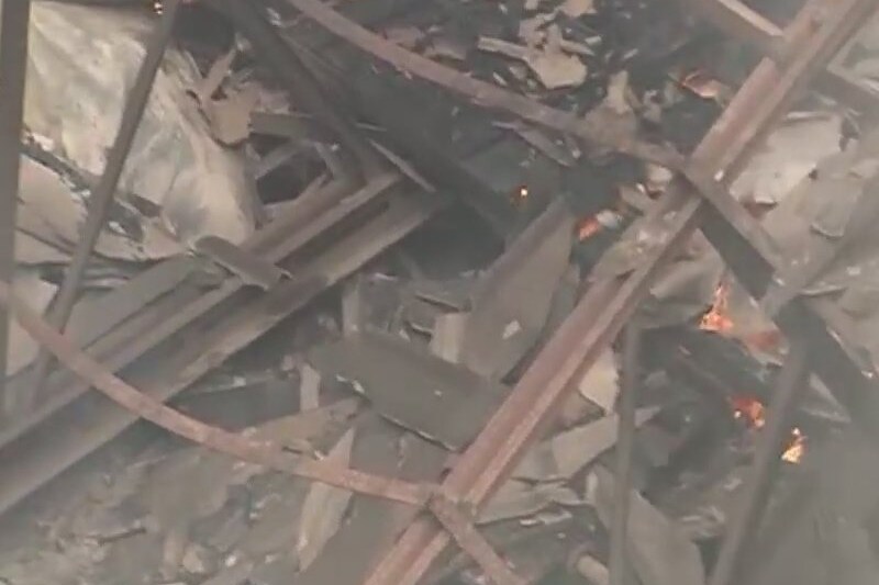 RK Studio, RK Studio fire, RK Studio fire news, RK Studio fire oictures, RK Studio fire photos, RK Studio fire visuals, RK Studio fire latest news, RK Studio news, RK Studio latest news, RK Studio mumbai, mumbai fire, raj kapoor