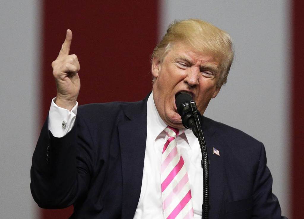 Donald Trump, Texas, harvey, hurricane harvey, hurricane survivors