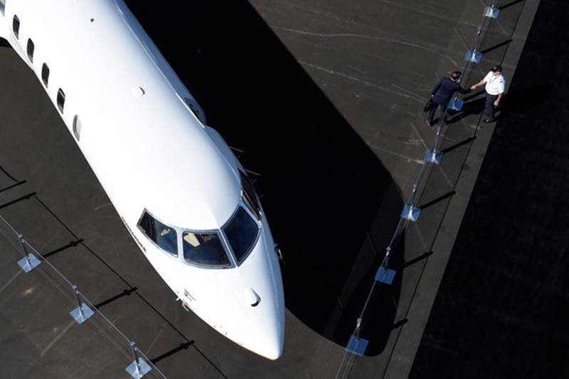 Bombardier, Bombardier jet, Bombardier global 7000, Bombardier global 7000 jet, las vegas, plane, aircraft, business travel, business jet, air travel, Bombardier plane, business jet, aviation, aviation industry, corporate sector, world news, world pics, Bombardier pics