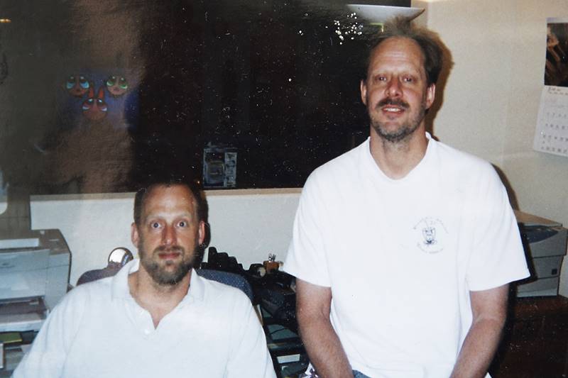 las vegas shooting, las vegas gunman, las vegas gunman Stephen Craig Paddock, Stephen Craig Paddock, Eric Paddock, Benjamin Hoskins Paddock, wealthy real-estate investor, casino, gambler, gambling