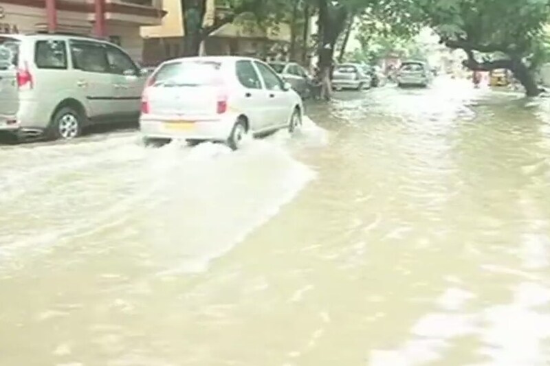 Chennai rain, rain in Chennai, heavy rainfall in chennai, chennai rainfall, monsoon, monsoon in chennai, rains in Papanasam, rainfall in Tirunelveli district, IMD on chennai rain, chennai rainfall report, chennai rainfall prediction, water logging in chennai