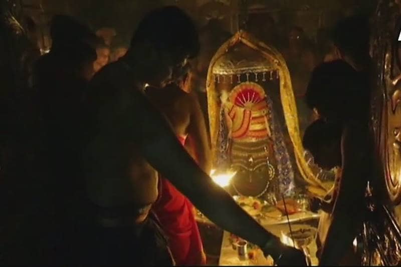 Happy Choti Diwali 2017, Choti Diwali 2017, Diwali 2017, Narak Chaturdashi 2017, Diwali festival, Diwali in India, Happy Diwali 2017
