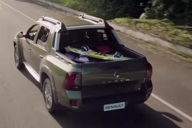 Internationally, The Oroch gets its power from either the 1.6 litre or the 2.0 litre petrol engine, mated to 5-speed or 6-speed gearbox respectively.It is powered by either the 1.6 litre or the 2.0 litre petrol engine, mated to 5-speed or 6-speed gearbox respectively.Much in the same way the Captur made its global debut in 2013, and only made its way to india in 2017. We’d like to believe that this might also apply to the Oroch.