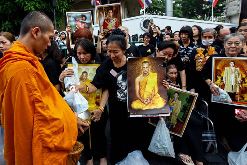 thailand, King Bhumibol Adulyadej funeral, late King Bhumibol Adulyadej, thailand set for lavish five-day funeral ceremony, five-day funeral ceremony, five-day funeral ceremony of King Bhumibol Adulyadej, bangkok, Bangkok Grand Palace, World War Two, thailand pics, bangkok pics, King Bhumibol Adulyadej pics, King Bhumibol Adulyadej news