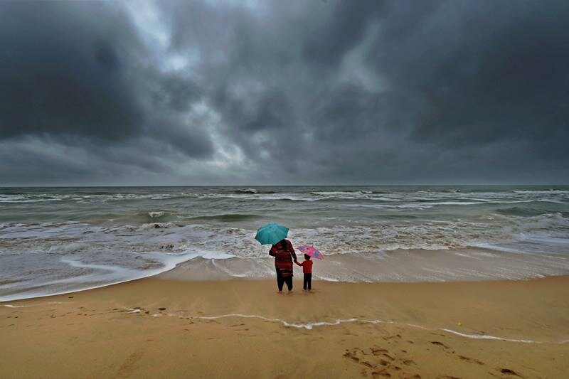 chennai rain, chennai, chennai monsoon, rain in chennai, heavy rain, monsoon, monsoon in india, water logged, heavy shower, thunderstorm, chennai pics, chennai latest news