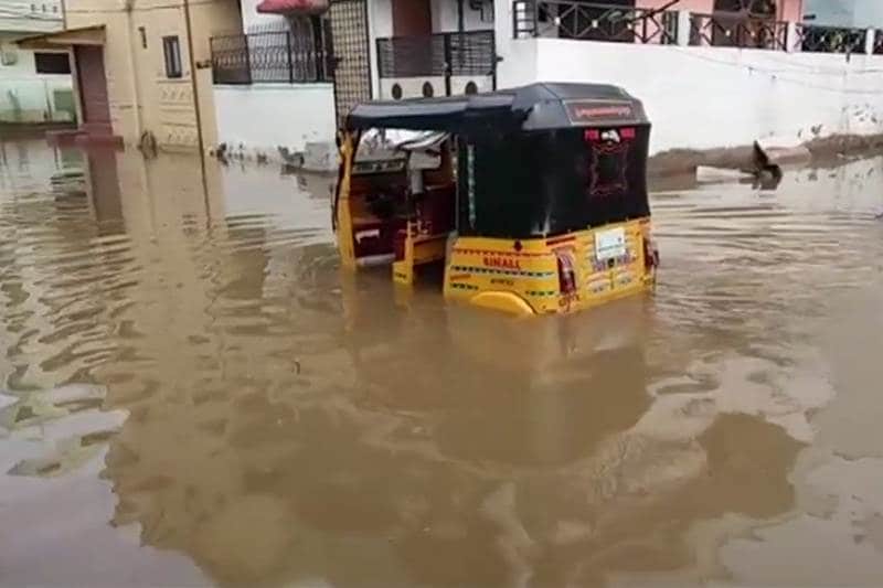hyderabad rains, hyderabad monsoon, hyderabad rain, rain in hyderabad, monsoon in hyderabd, hyderabad floods, india news