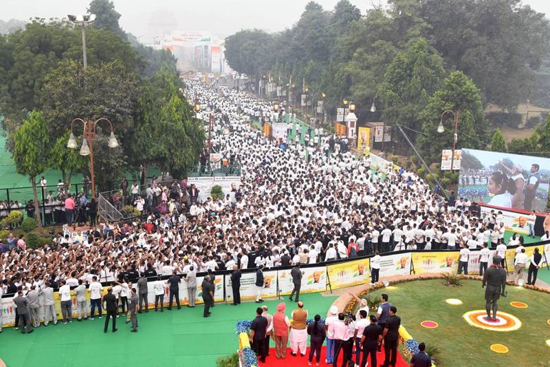 sardar patel, run for unity, run for unity 2017, narendra modi, bjp, sardar vallabhbhai patel in hindi, sardar vallabhbhai patel anniversary, Indira gandhi, run for unity 2017 india, run for unity marathon, run for unity 2017 marathon, sardar vallabhbhai patel ki jivani, sardar vallabhbhai patel jayanti, sardar patel jayanti, sardar patel jayanti 2017, birth anniversary of sardar vallabhbhai patel, mahatma gandhi, british rule, sardar vallabhai patel’s birth anniversary