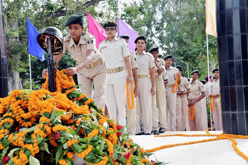 police commemoration day, rajnath singh, police commemoration day 2017, police commemoration day parade, what is police commemoration day, police parade, indian express news