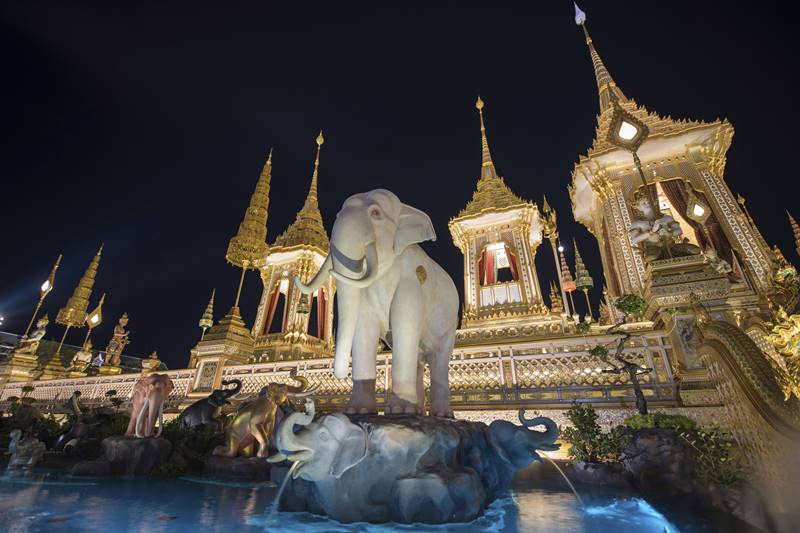thailand, King Bhumibol Adulyadej funeral, late King Bhumibol Adulyadej, thailand set for lavish five-day funeral ceremony, five-day funeral ceremony, five-day funeral ceremony of King Bhumibol Adulyadej, bangkok, Bangkok Grand Palace, World War Two, thailand pics, bangkok pics, King Bhumibol Adulyadej pics, King Bhumibol Adulyadej news
